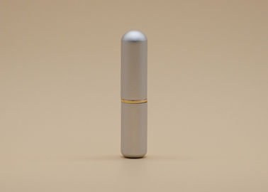 Material de aluminio de encargo del aspecto de los tubos 4.5g del protector labial de la plata delgada de Matt