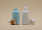 El dropper azul del aceite esencial de la capa embotella la botella de cerámica blanca para el cuidado personal