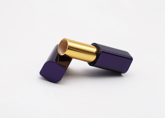 El Rhombus de capa ULTRAVIOLETA forma los tubos de aluminio del protector labial lindos