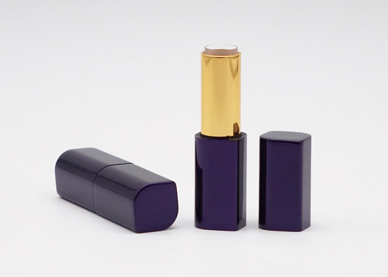 El Rhombus de capa ULTRAVIOLETA forma los tubos de aluminio del protector labial lindos
