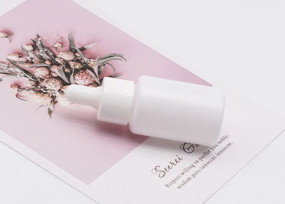 Cosmético vacío de cristal del aceite esencial de la botella 15ml del dropper del cilindro blanco